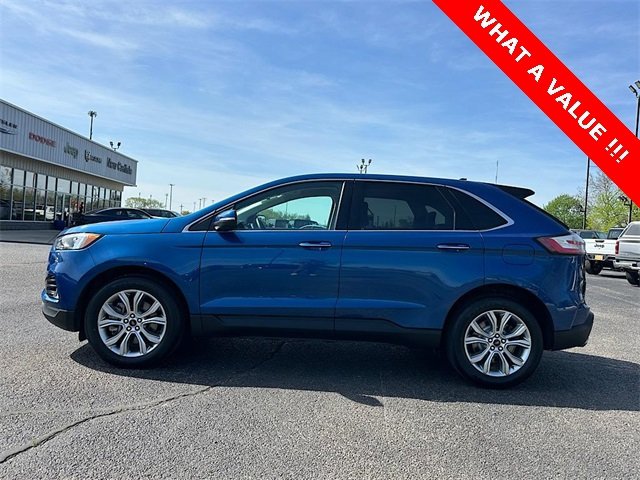 Used 2024 Ford Edge Titanium AWD/4WD image 4