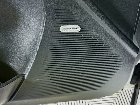 Used 2017 Dodge Challenger R/T Scat Pack image 8