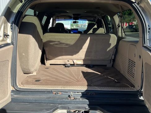 Used 2004 Ford Excursion Limited AWD/4WD image 15