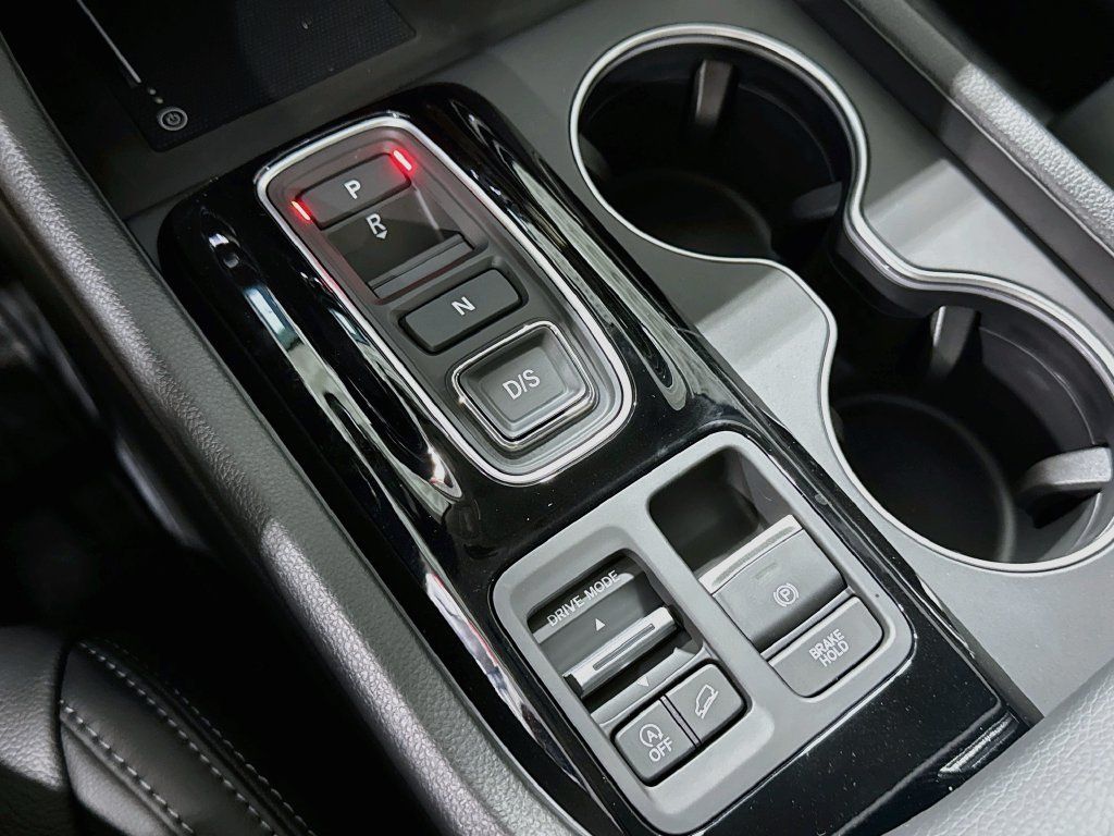 New 2026 Honda Pilot Touring image 21