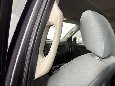 Used 2018 RAM 1500 Express w/ Express Value Package AWD/4WD image 14