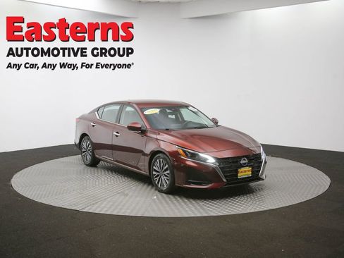 Used 2023 Nissan Altima 2.5 SV image 47