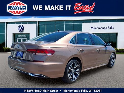 Used 2020 Volkswagen Passat 2.0T SEL FWD image 7
