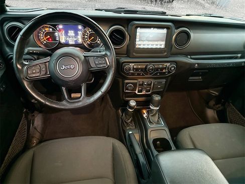 Used 2021 Jeep Wrangler Unlimited Willys image 24