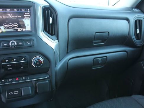 Used 2025 Chevrolet Silverado 2500 W/T w/ WT/CX Safety Package image 21