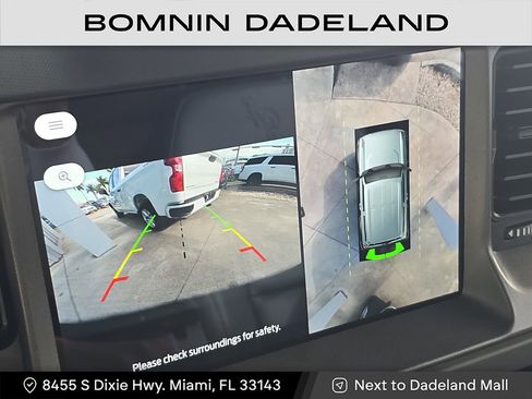 Used 2025 Ford Bronco Badlands image 19