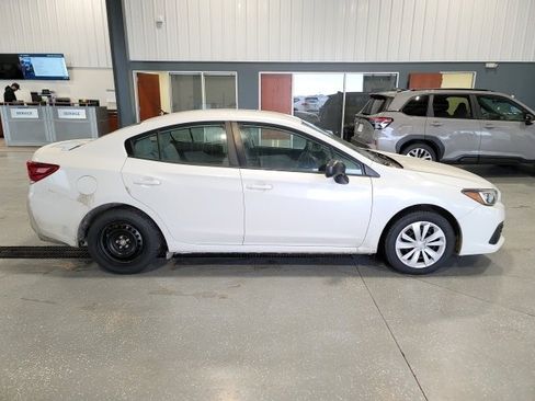 Used 2023 Subaru Impreza 2.0i image 8