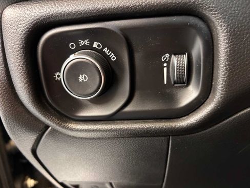 Used 2022 RAM 4500 Tradesman w/ Chrome Appearance Group AWD/4WD image 15