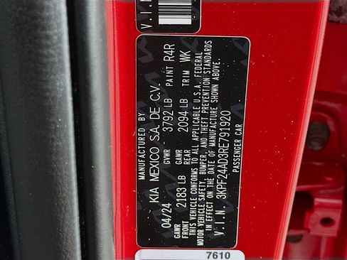 Used 2024 Kia Forte LXS image 12