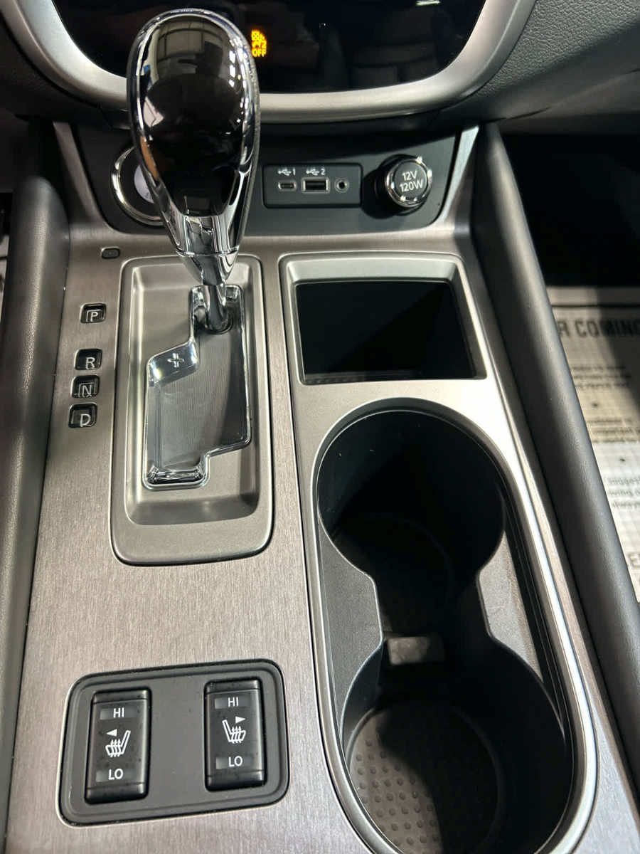 Used 2023 Nissan Murano SV w/ SV Midnight Edition Package AWD/4WD image 19