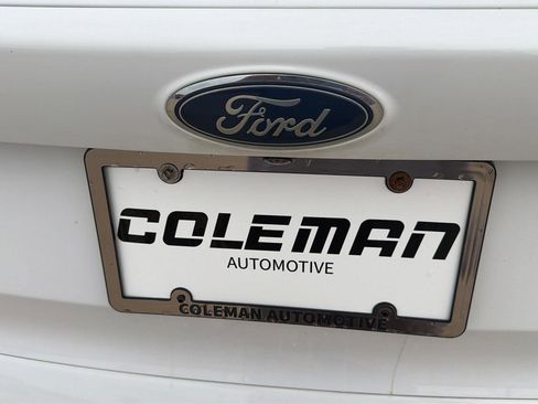 Used 2018 Ford Escape SE w/ SE Sport Appearance Package image 32