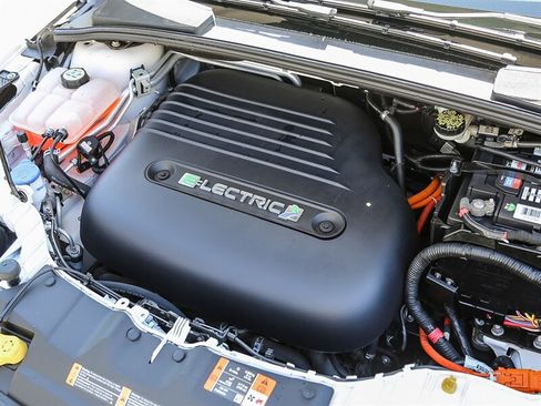 Used 2013 Ford Focus Electric Hatchback image 38