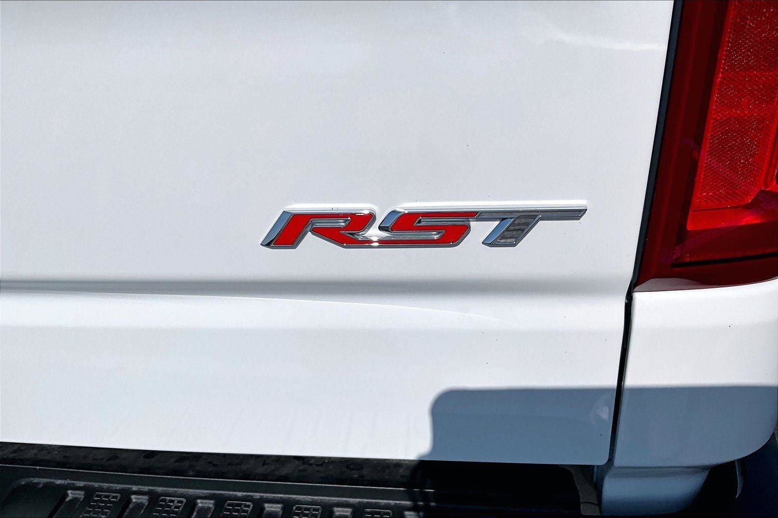 New 2026 Chevrolet Silverado 1500 RST AWD/4WD image 10