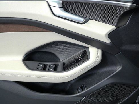 New 2026 Audi A6 Premium Plus AWD/4WD image 6