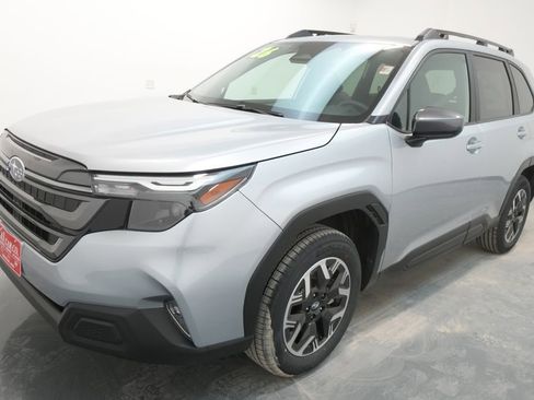 New 2026 Subaru Forester Premium image 3