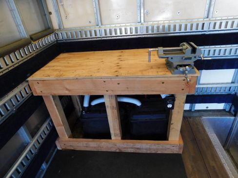 Used 2014 Chevrolet Express 3500 image 8