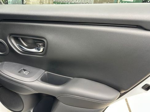 New 2026 Honda HR-V EX-L image 24
