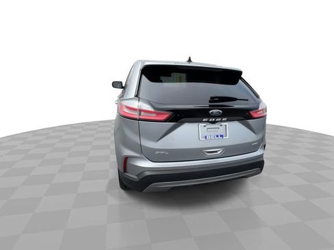 Used 2022 Ford Edge SEL w/ Convenience Package AWD/4WD image 8