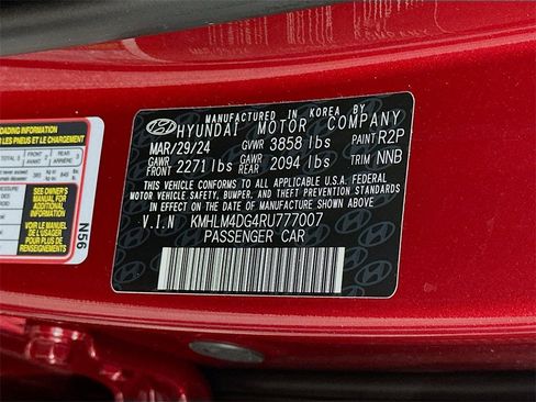 Used 2024 Hyundai Elantra SEL image 35