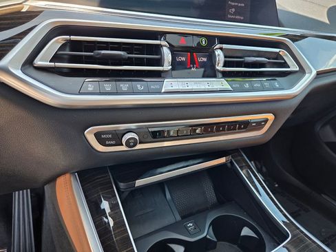 Used 2019 BMW X5 xDrive40i w/ Luxury Seating Package AWD/4WD image 25