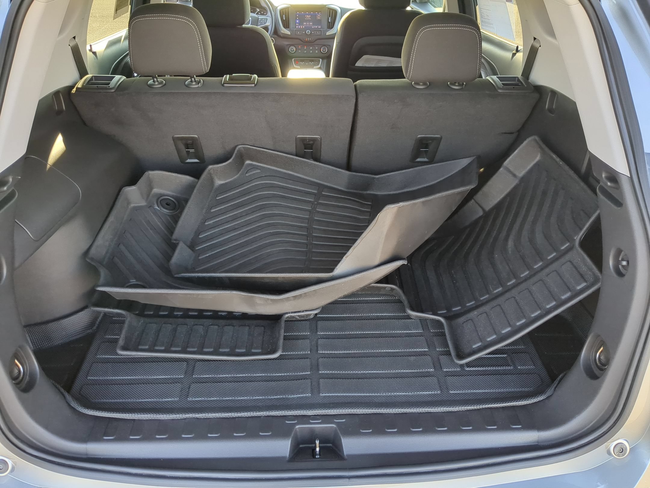 Certified 2023 GMC Terrain SLE FWD image 24