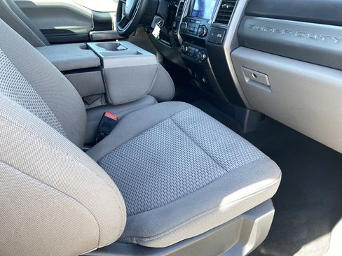 Used 2022 Ford F250 XLT w/ XLT Value Package AWD/4WD image 13