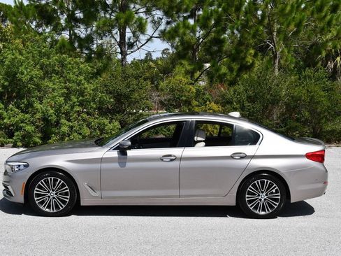 Used 2017 BMW 530i RWD image 22