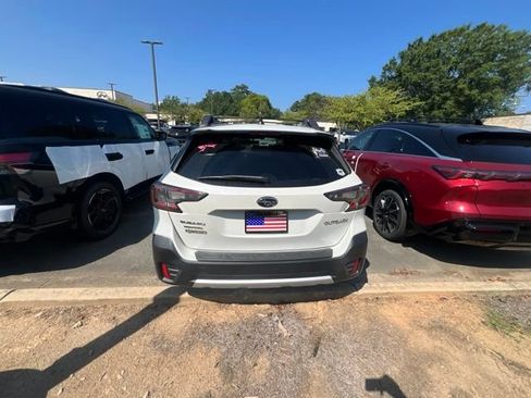 Used 2021 Subaru Outback Limited w/ Popular Package #2 AWD/4WD image 6