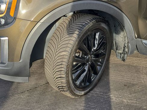 Used 2022 Kia Telluride SX w/ Towing Package image 37