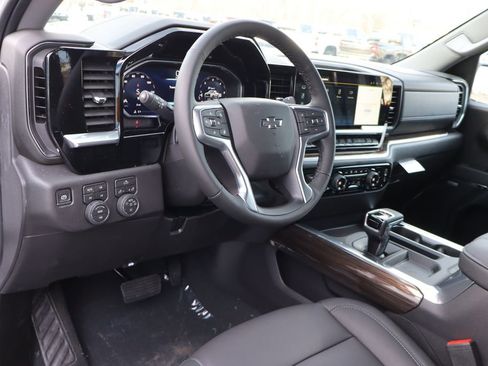 New 2026 Chevrolet Silverado 1500 LT Trail Boss image 6