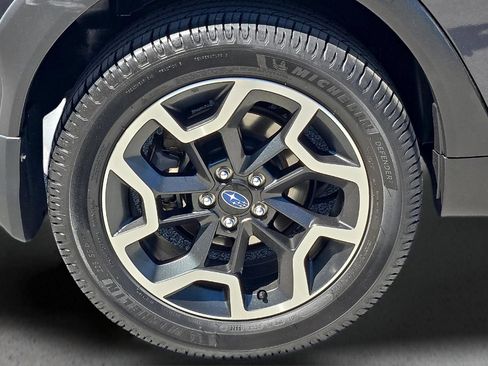 Used 2017 Subaru Crosstrek 2.0i Limited AWD/4WD image 8