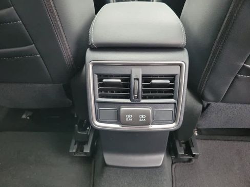 Certified 2023 Subaru Forester Limited AWD/4WD image 31