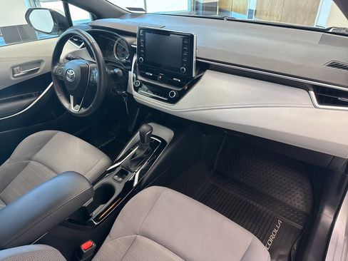 Used 2020 Toyota Corolla SE image 15