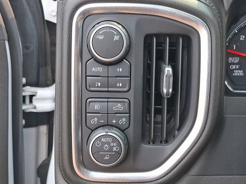 Used 2019 Chevrolet Silverado 1500 LTZ w/ LTZ Premium Package AWD/4WD image 25