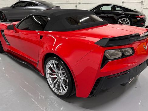 Used 2019 Chevrolet Corvette Z06 image 25
