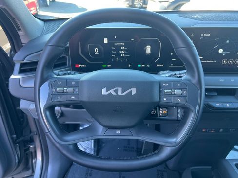Used 2024 Kia EV9 Light Long Range image 13