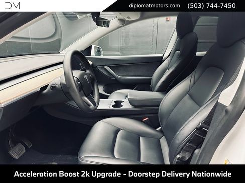 Used 2021 Tesla Model Y Long Range AWD/4WD image 18