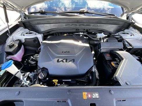 Used 2025 Kia Telluride SX Prestige X-Line image 11