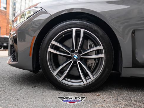 Used 2022 BMW 750i xDrive xDrive M SPORT LINE w/ Executive Package image 9