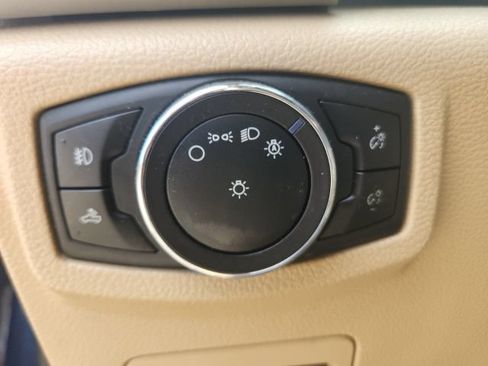 Used 2018 Ford F150 Lariat AWD/4WD image 29