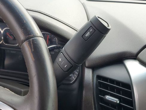 Used 2015 Chevrolet Tahoe LT image 17