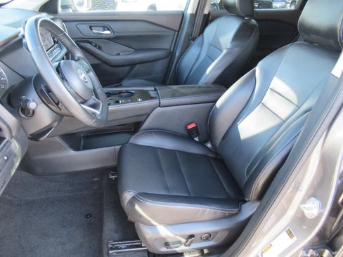 Used 2022 Nissan Rogue SL w/ SL Premium Package FWD image 16