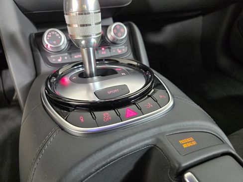 Used 2015 Audi R8 V8 AWD/4WD image 22