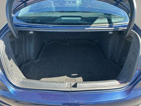 Used 2014 Volkswagen Jetta SE FWD image 17