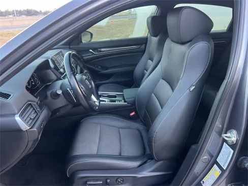 Used 2020 Honda Accord Sport image 11