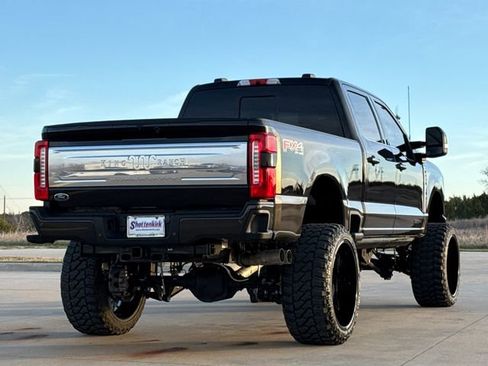 Used 2024 Ford F250 King Ranch w/ FX4 Off-Road Package AWD/4WD image 8