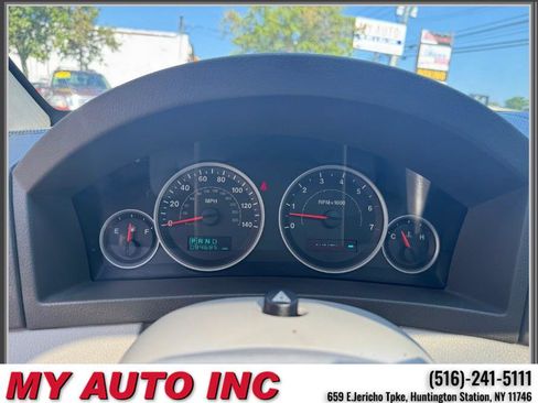 Used 2005 Jeep Grand Cherokee Limited image 20