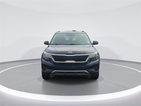 Used 2021 Kia Seltos EX image 3