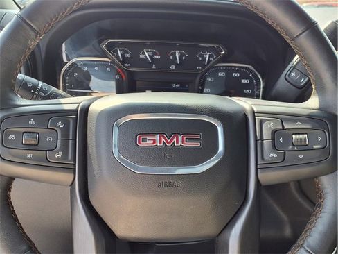 Used 2022 GMC Sierra 1500 AT4 w/ AT4 Premium Package image 20