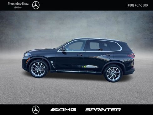 Used 2026 BMW X5 xDrive40i AWD/4WD image 2